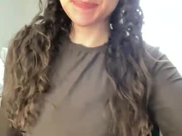 maddyhasyummypussy's chat room