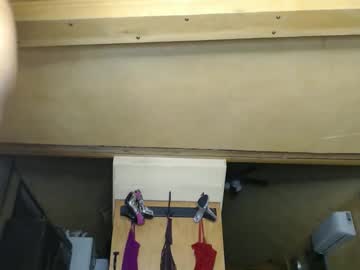 kimberlyfaysantana's chat room