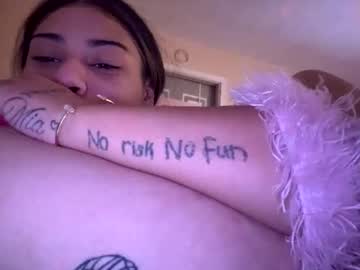 222kitty's chat room