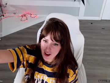 rosiebones's chat room