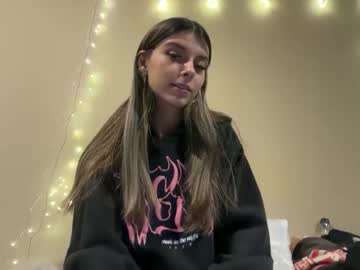 clairewalkerrr's chat room