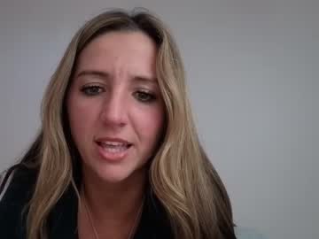 kaygraciee's chat room