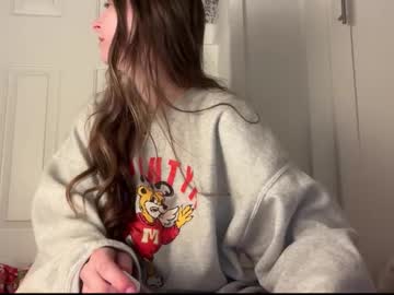 fantasyella's chat room