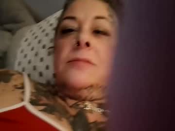 mnkfun4u's chat room