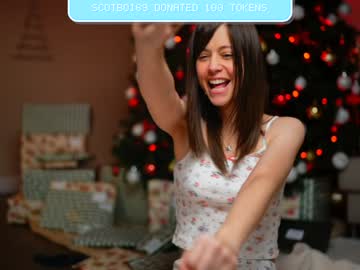 newchloe18's chat room