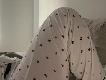 pollyyypocket's chat room