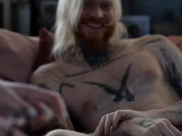 ceremonyofinnocence's chat room