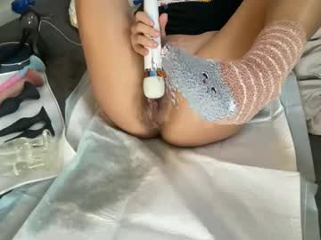 publicuniversalpussy's chat room