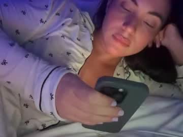 pollyyypocket's chat room