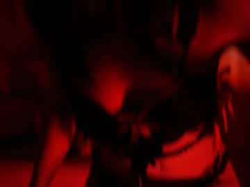 newchloe18's chat room