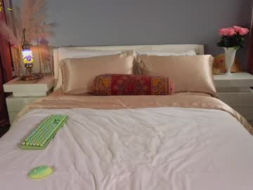 _stella_rose_'s chat room