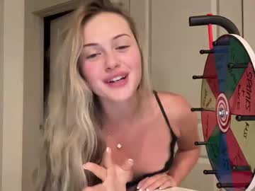 luvaimee's chat room