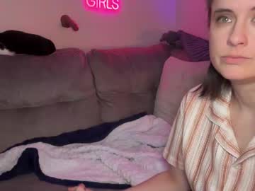 officiallyonlytams's chat room