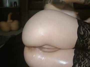 sugacookie69's chat room