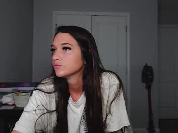 prettygirll23's chat room