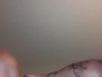 love_blooms's chat room