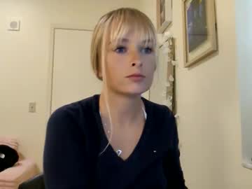 lunaskyexo's chat room