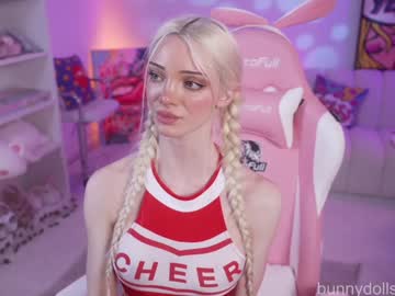 bunnydollstella's chat room