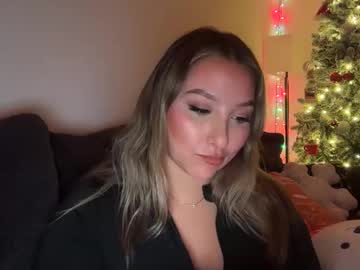 nicolelovesyou444's chat room