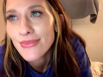 aliciacolette123's chat room