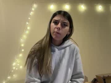 clairewalkerrr's chat room