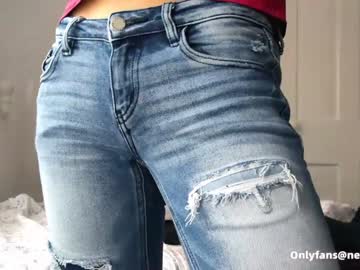 sunluscious's chat room