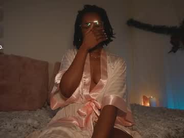 jada_valentine's chat room