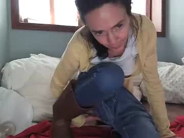 lilrosiedoll's chat room