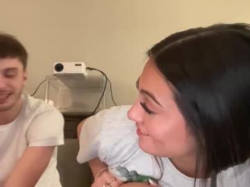 laylakitten4's chat room