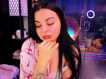 alma_pearl's chat room