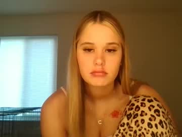 cocostreams's chat room