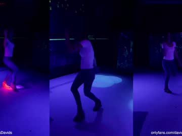 davids_angelsxxx's chat room