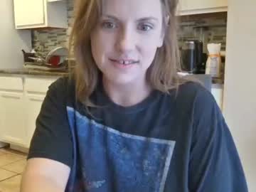 tinywithtiddies's chat room