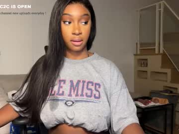 violet6xft's chat room