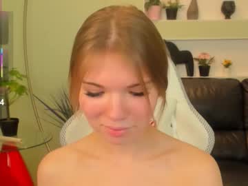 michafox's chat room