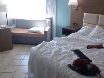 charleyandsmokie's chat room