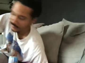 yournewbigmama's chat room