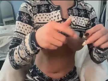 andreaelizabethxo's chat room