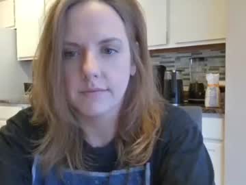 tinywithtiddies's chat room