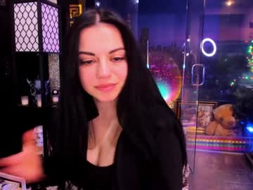 alma_pearl's chat room