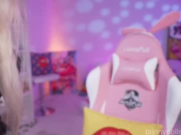 bunnydollstella's chat room