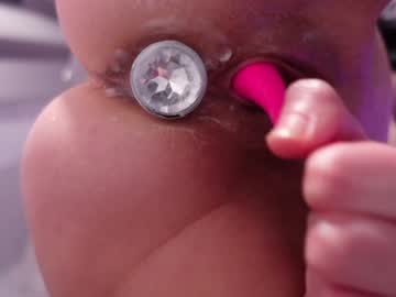 finleyfae's chat room