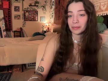 hannahtaylorr's chat room