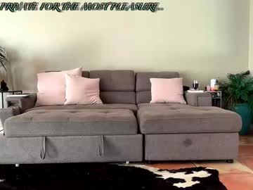 voilet22's chat room