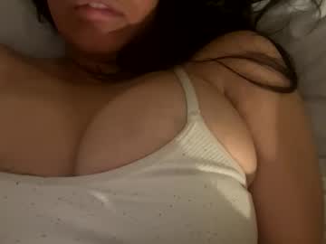 xsweetsaraxx's chat room