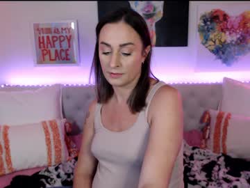 holihurricane's chat room