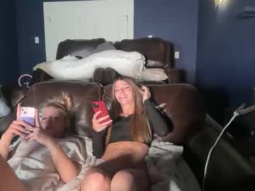 clairewalkerrr's chat room