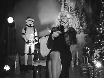 rocknrose's chat room