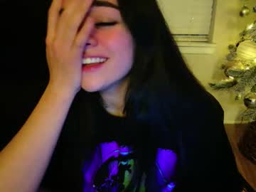 annatigarr's chat room