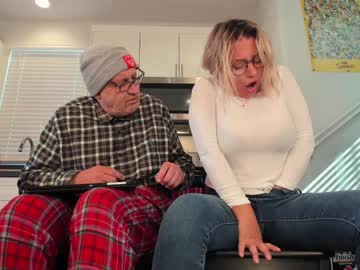 realtoxxxmaria's chat room